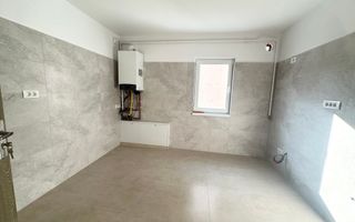 Apartament cu 4 camere decomandat | Etaj 1 | Complexul Studentesc - Poză 4