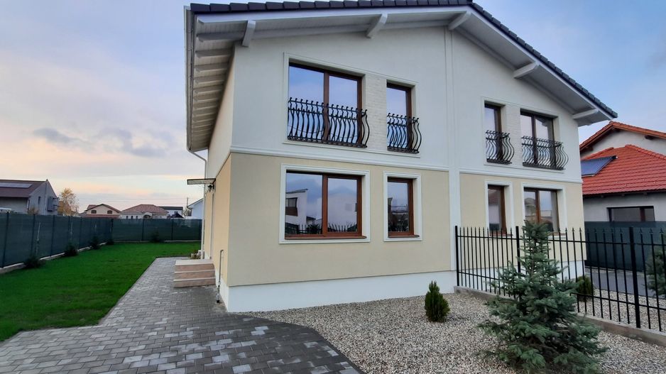 Duplex de vanzare - frumos si calitativ - Poză 1