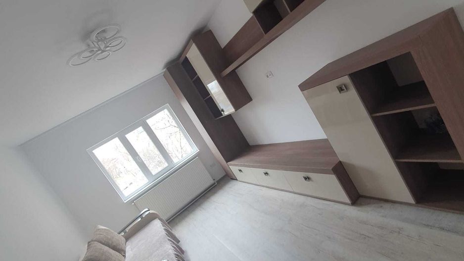 INCHIRIEZ APARTAMENT 2 CAMERE DECOMANDAT - GALATI (ZONA DOJA) - Poză 2