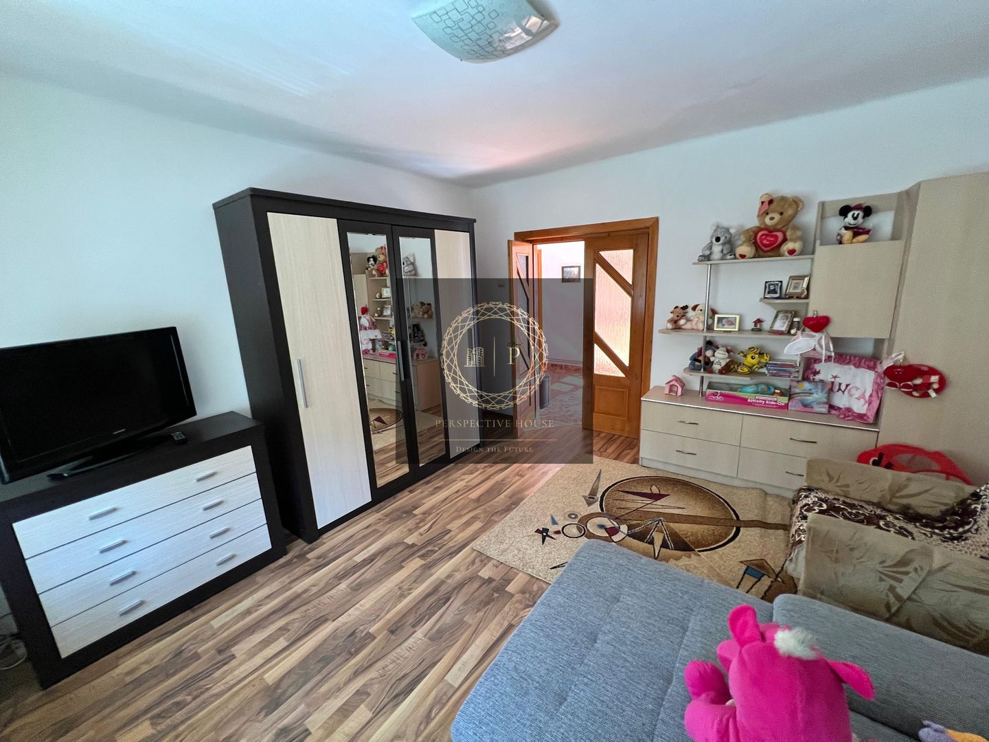 Casă pretabila 2 familii | 280 mp utili| 1350mp Teren | Garaj - Poză 37