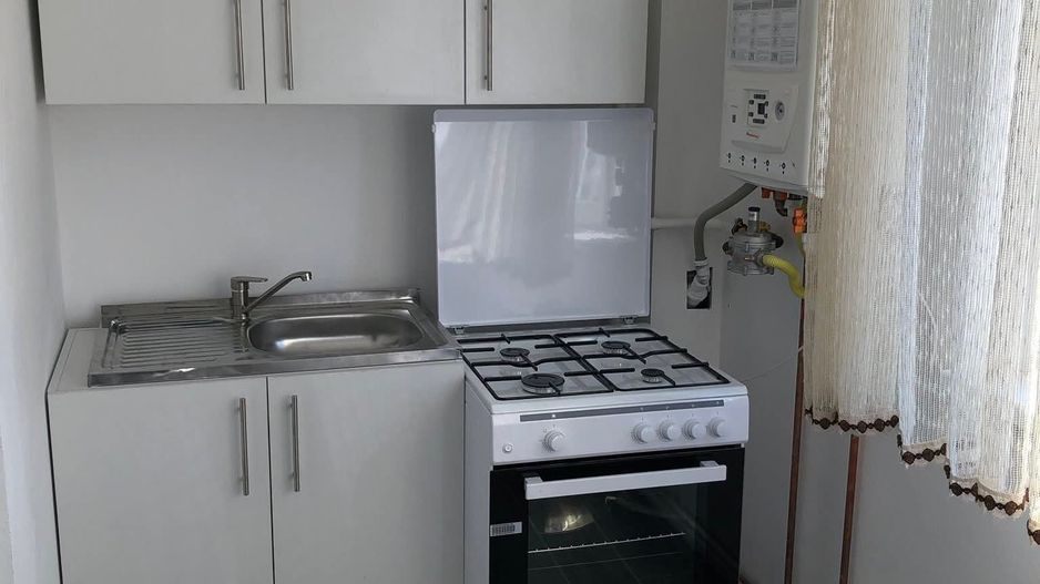 Garsonieră- Corniţoiu - Poză 4