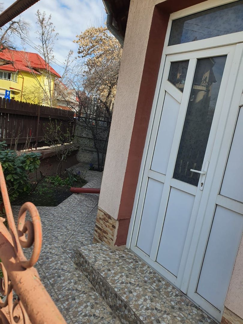 Casa de inchiriat - Domenii - Poză 14