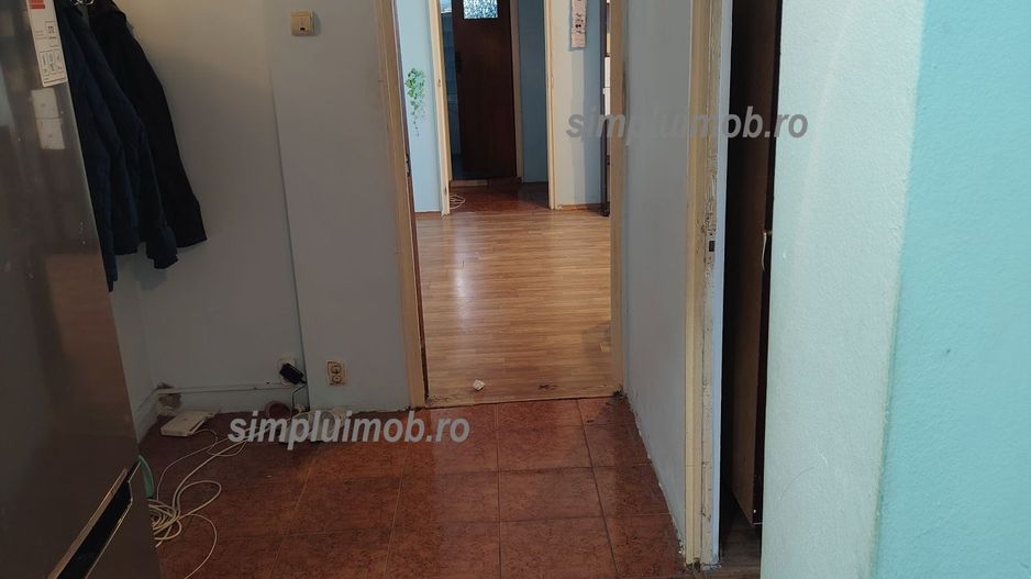 Apartament Metrou Aparatorii Patriei - 3 camere - Poză 7