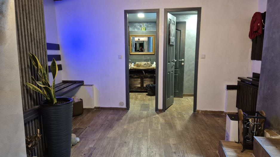 Str Lunga, zona Mielul Alb, spatiu comercial de 82mp tip crama, 129900 euro - Poză 4