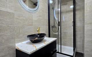 Copou- 3 camere 2 bai- decomandat- modern- parcare subterana - Poză 19