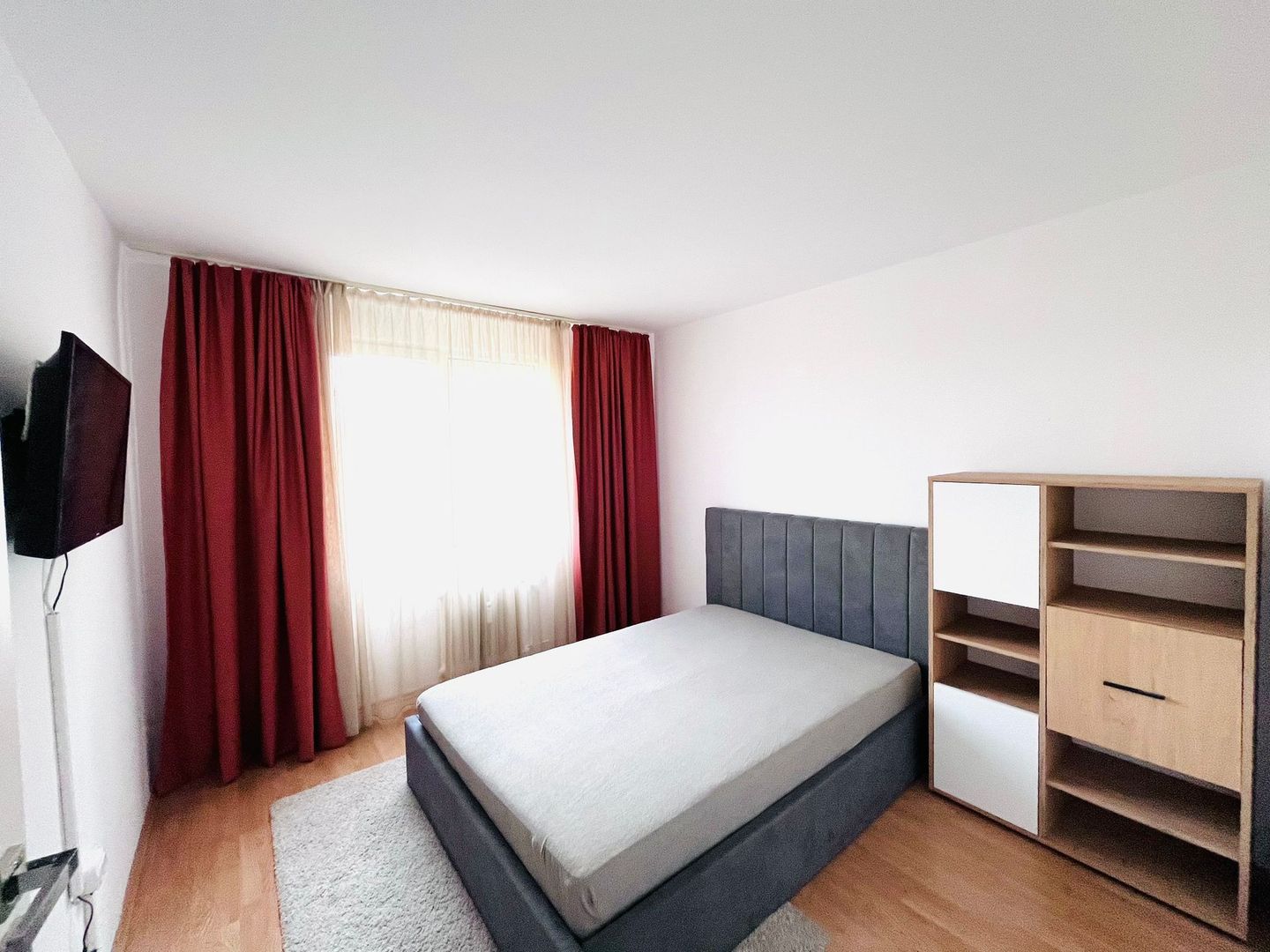 APARTAMENT MODERN DECOMANDAT BLOC ANVELOPAT 1978 CRANGASI - Poză 3