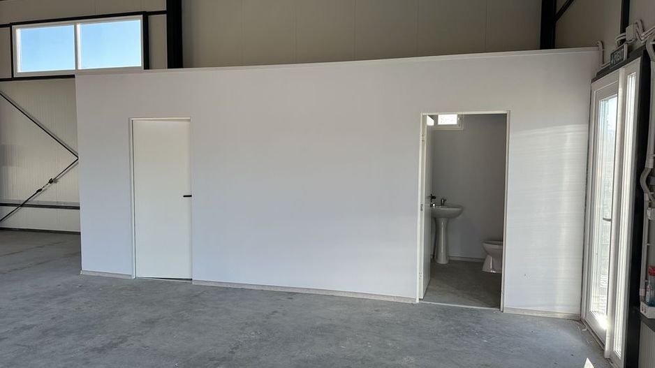 Hală industrială de închiriat, 300 mp, acces facil, Întorsura Buzăului - Poză 7