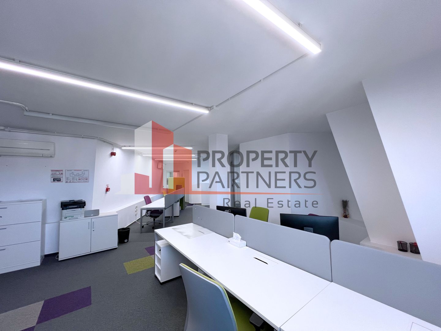 Spatiu modern pentru birouri - 741.54 mp  - Universitate - Poză 3