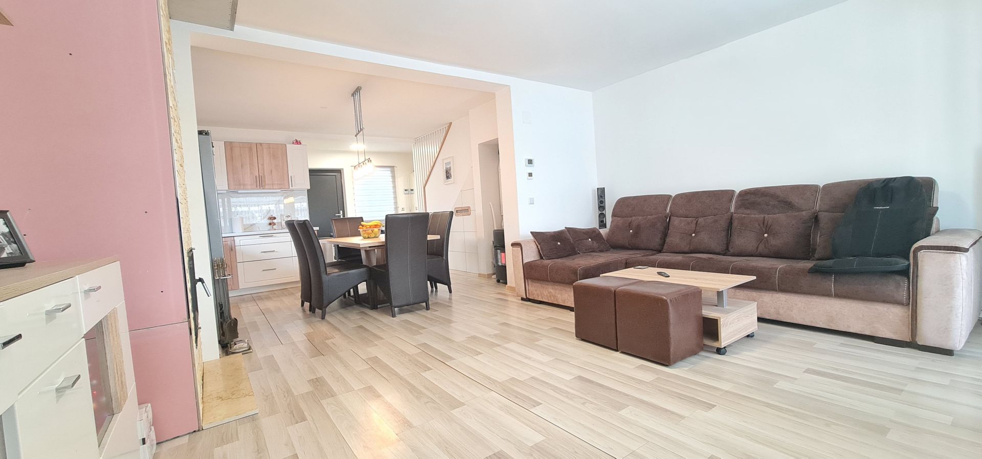 Casa 4 camere semimobilata in Cartier Izvor Tarlungeni Brasov - Poză 3