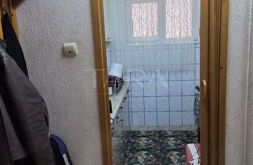 Apartament 2 camere, etaj intermediar, zonă accesibilă. - Poză 3