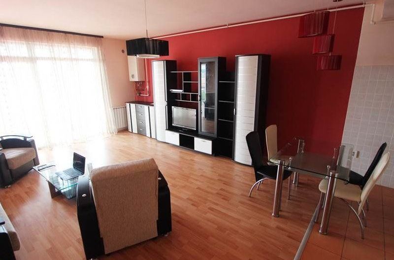 Apartament de vanzare 3 camere modern - Poză 2