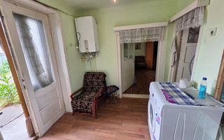 Casă veche cu 3 camere, 259 mp teren, la asfalt, zona Prefectura - Poză 5