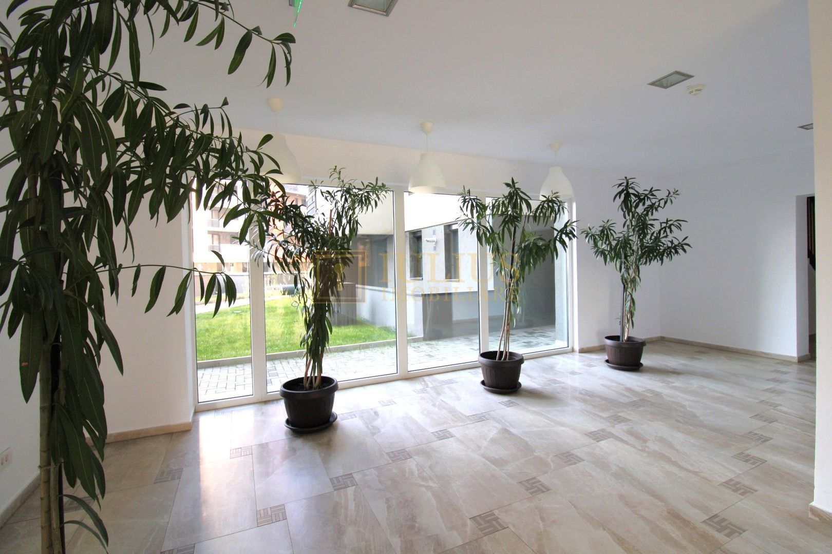 Complex Iris Armoniei / 2 camere/balcon/ parcare proprie - Poză 21