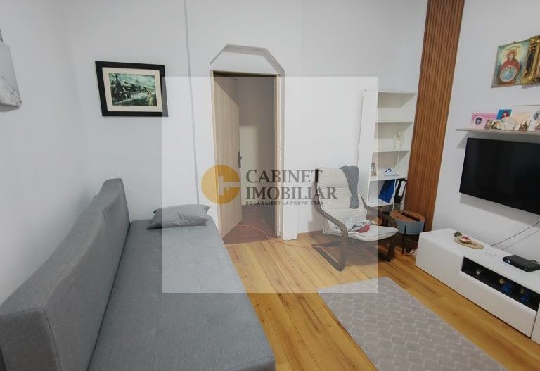 3 camere |  Calea Victoriei | - Poză 1