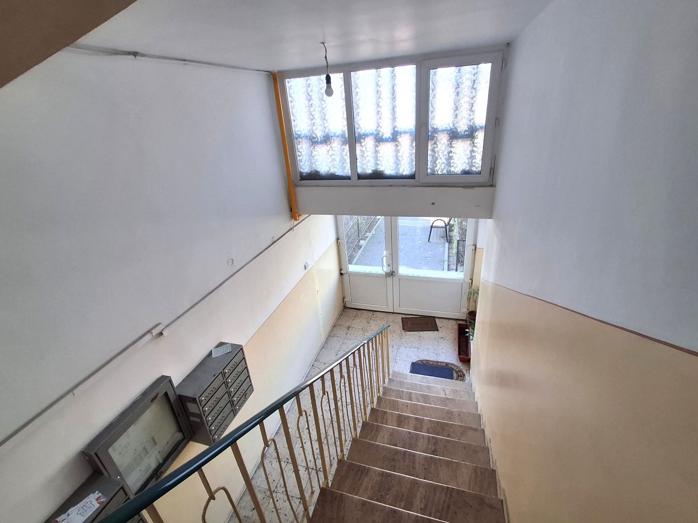 De Vanzare Apartament 2 Camere Pajura - Poză 17