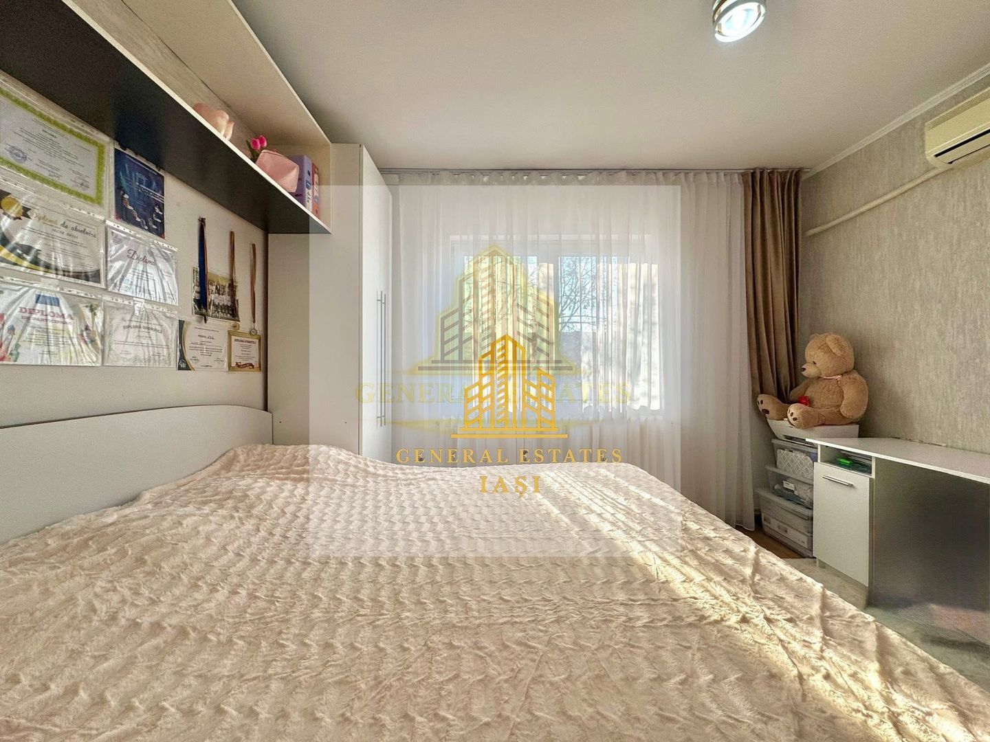 Vânzare apartament -Tătărași, Str. Vasile Lupu (Stația Flora) - Poză 3