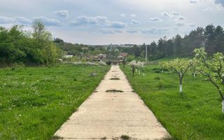Vând pensiune/clădire și teren - Poză 7