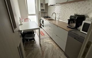 Apartament 3 camere + loc de parcare - Poză 3