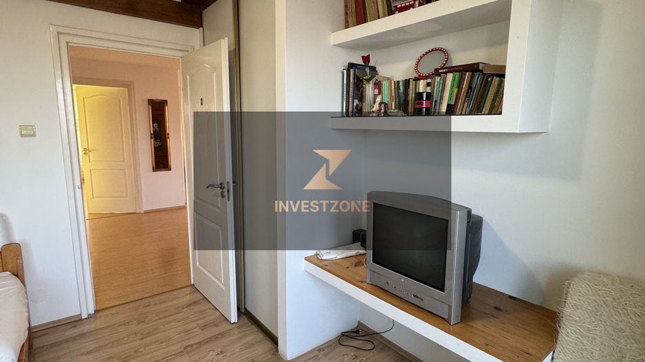 Casă mobilată zona Paleu - Poză 5