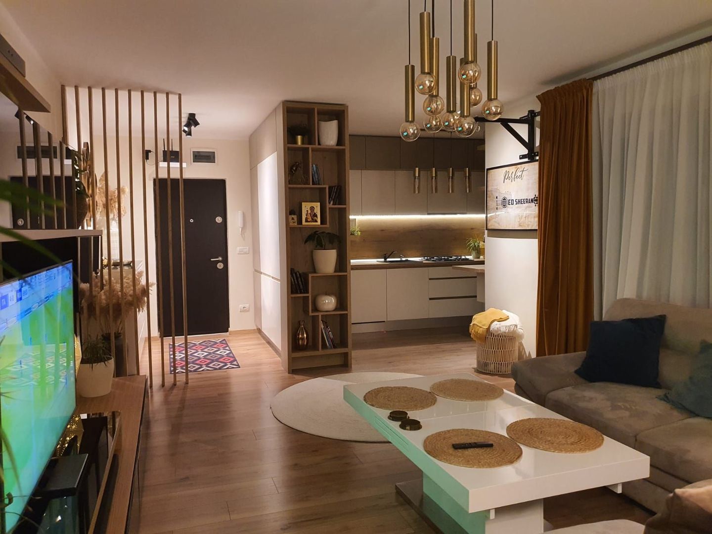 Dumbravita | 2 Camere | 2 Locuri de Parcare | Mobilat si Utilat Modern. - Poză 1