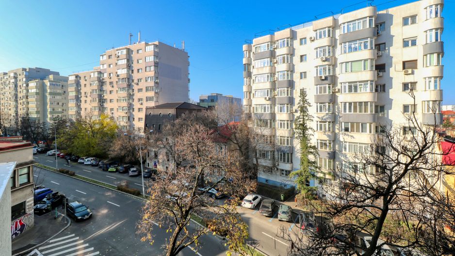 Victoriei- Banu Manta- 3 camere, renovat integral, 0% Comision - Poză 24
