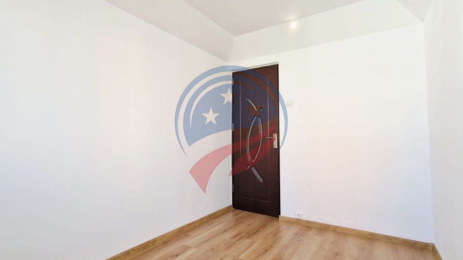 Aparament de vanzare in zona Craiovita - Poză 3