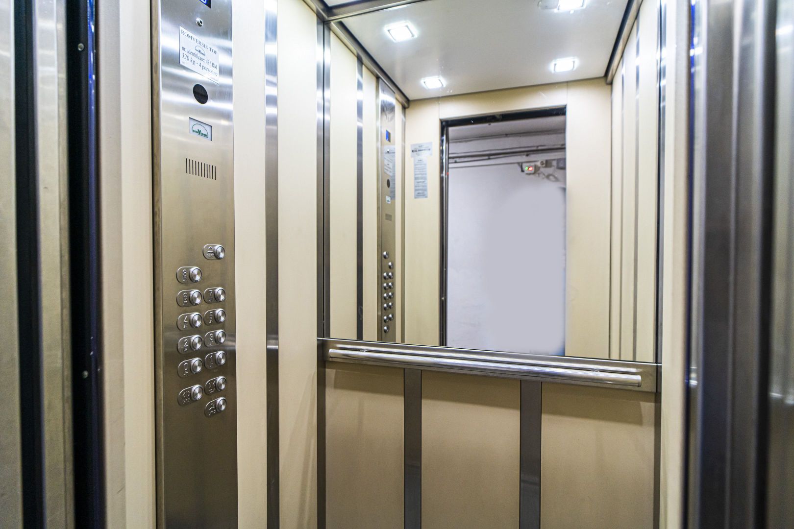 Drumul Sarii, 3 camere, 77 mp, et 5, 2 băi, bucatarie mare, disponibil imediat - Poză 19