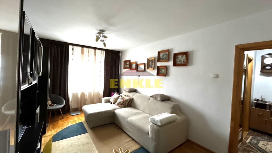 De vanzare apartament cu 2 camere, zona Bucovina ( Nicolae Iorga ) - Poză 2