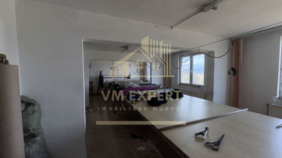 BLOC DE GARSONIERE P+4 SUPRAFAȚĂ UTILĂ 2135MP TEREN 2967 MP CĂMPULUNG - Poză 44