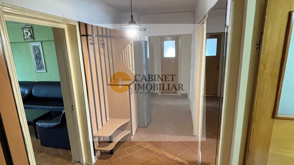 3 camere I Bulevard Decebal I Decomandat I 1988 - Poză 4