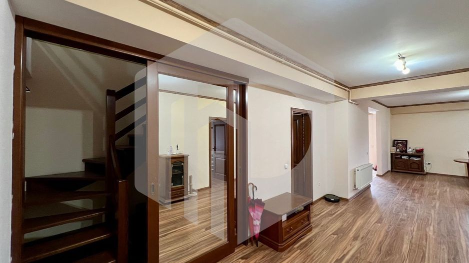 Apartament|4 camere | zona Calea Dumbravii | Lift | Parcare subterana - Poză 10