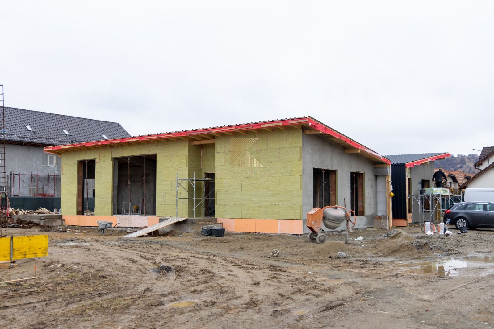 Casă premium la poalele Munților Piatra Craiului și Bucegi - Poză 17