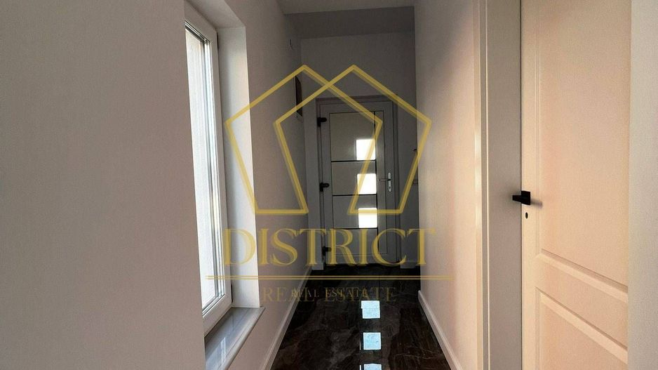 Duplex 5 camere despartit prin camera tehnica | Ghiroda - Poză 12