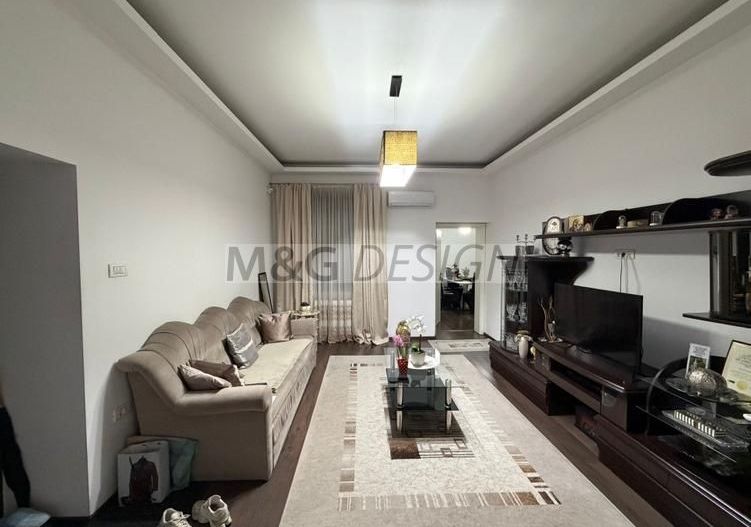 Apartament 3 camere amenajat lux zona Sinaia - Poză 5