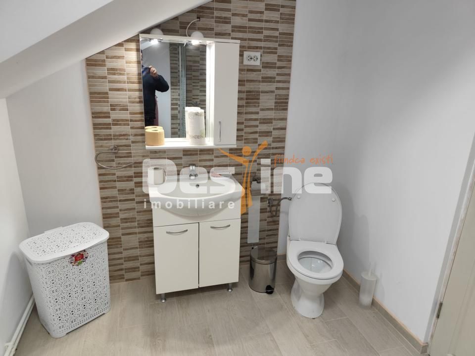 Casa P+1 Baicoi 2700 mp zona rezidentiala. - Poză 17