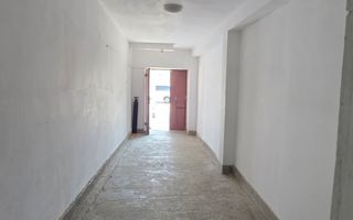 DE ÎNCHIRIAT - DEPOZIT 435 mp + curte betonata 800 mp, VASLUI zona TRAIAN; - Poză 4