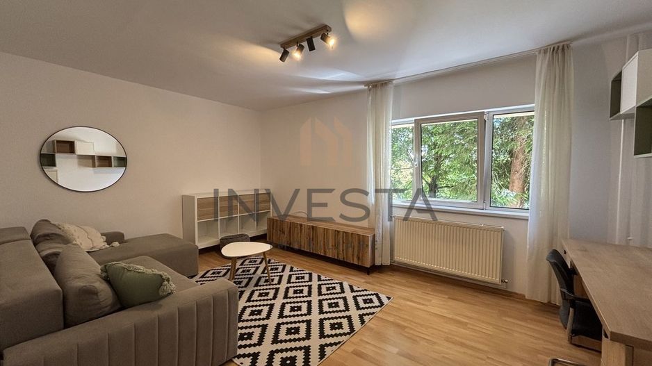 Apartament cu 2 camere decomandate, Etaj Intermediar, zona Zorilor - Poză 1
