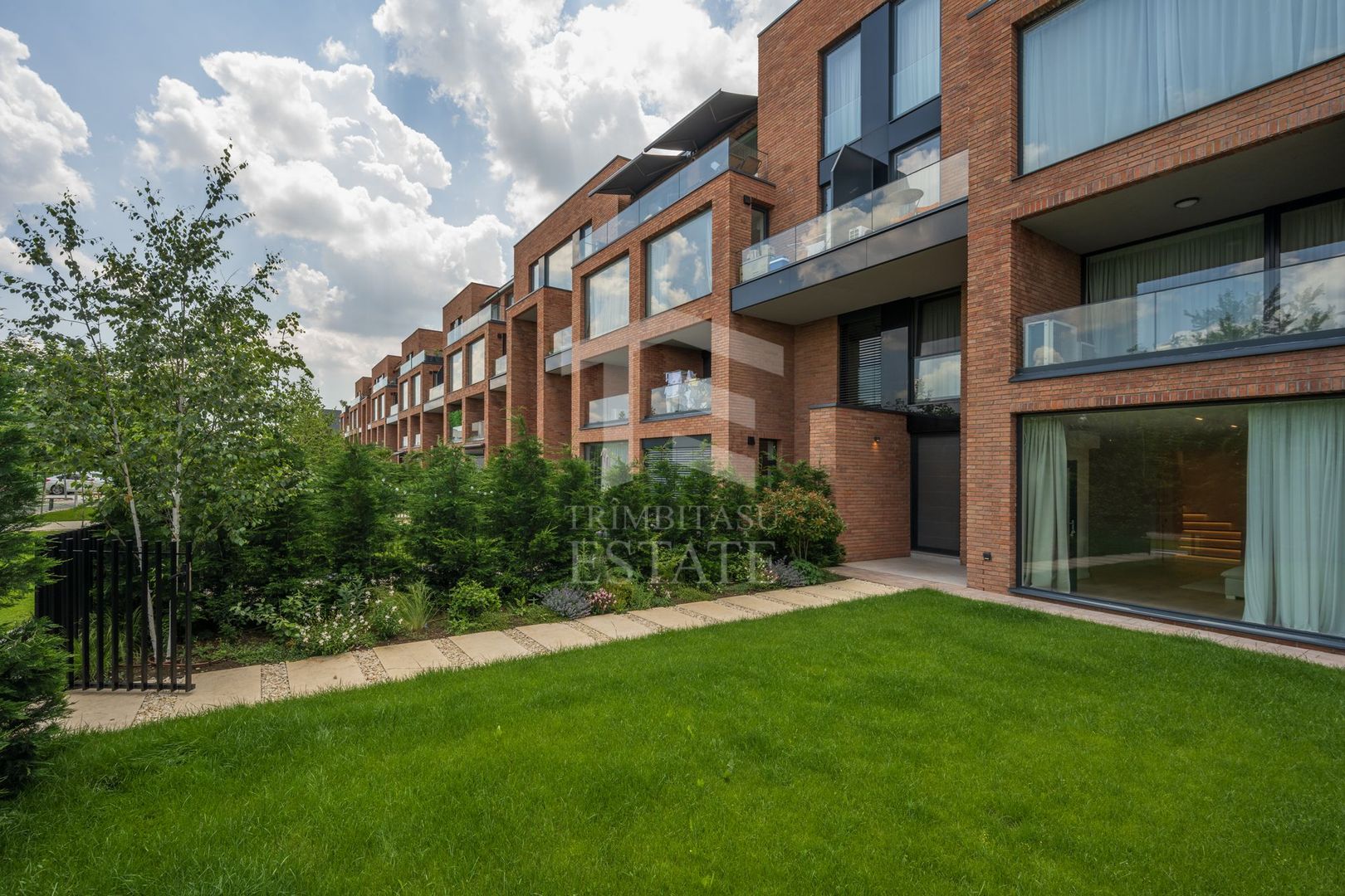 Duplex mobilat utilat,gradina, Tunari parc - Poză 18