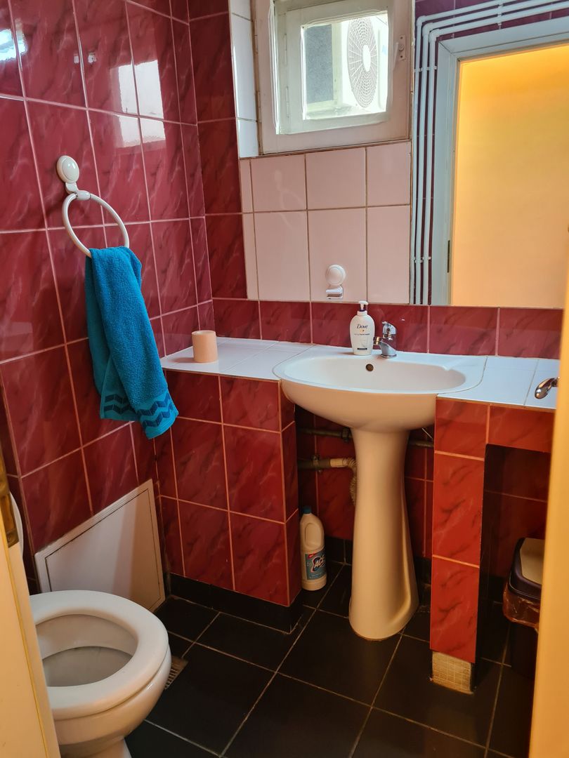 3 camere 93 mp 2/7 Calea Bucuresti - Vodafone - Poză 8