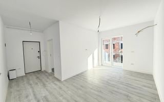 Disponibil imediat. Etaj 1. Bucatarie inchisa. Loc de parcare. Drum asfaltat. - Poză 1