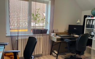 Apartament 2 camere la casă cu pod+curte in  Șelimbăr-Zona Brana - Poză 19
