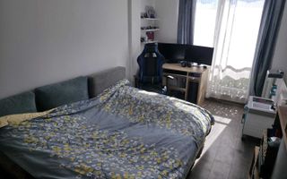 Vă oferim spre vânzare un apartament cu 3 camere în Florești. - Poză 2