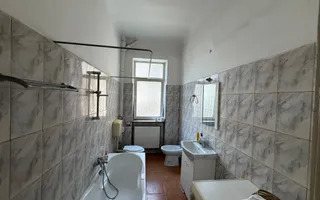 APARTAMENT DEOSEBIT CU 3 CAMERE IN VILA INTERBELICA-74MP | ARMENEASCA - Poză 16