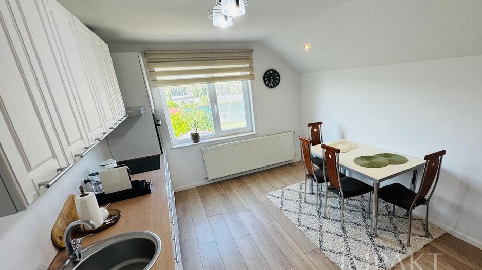 Inchiriere apartament cu 3 camere in Gruia! - Poză 2