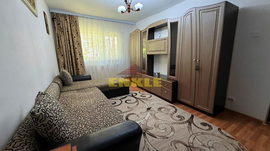 De vânzare apartament 2 camere - Str. Mihail Kogălniceanu - Poză 2