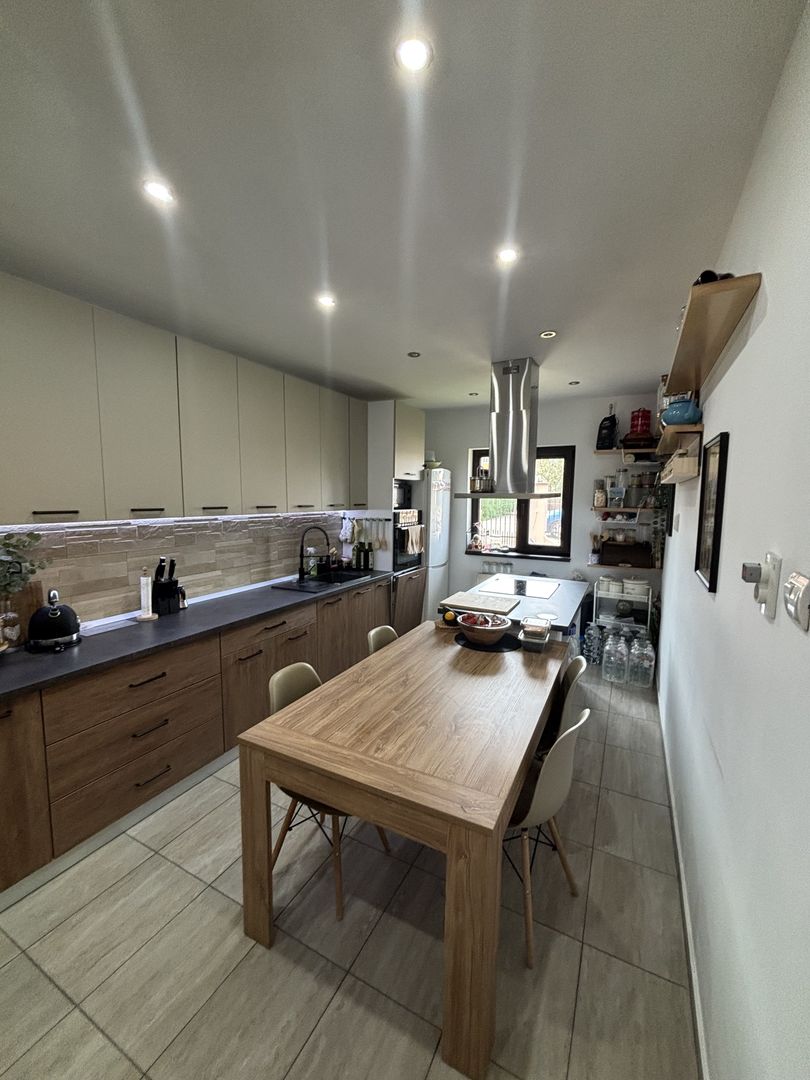 Vilă individuală/poziție avantajoasă în Dumbrăvița! - Poză 29