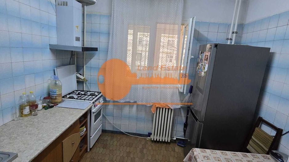 3 camere Crangasi-Bloc reabilitat-450 m metrou - Poză 2