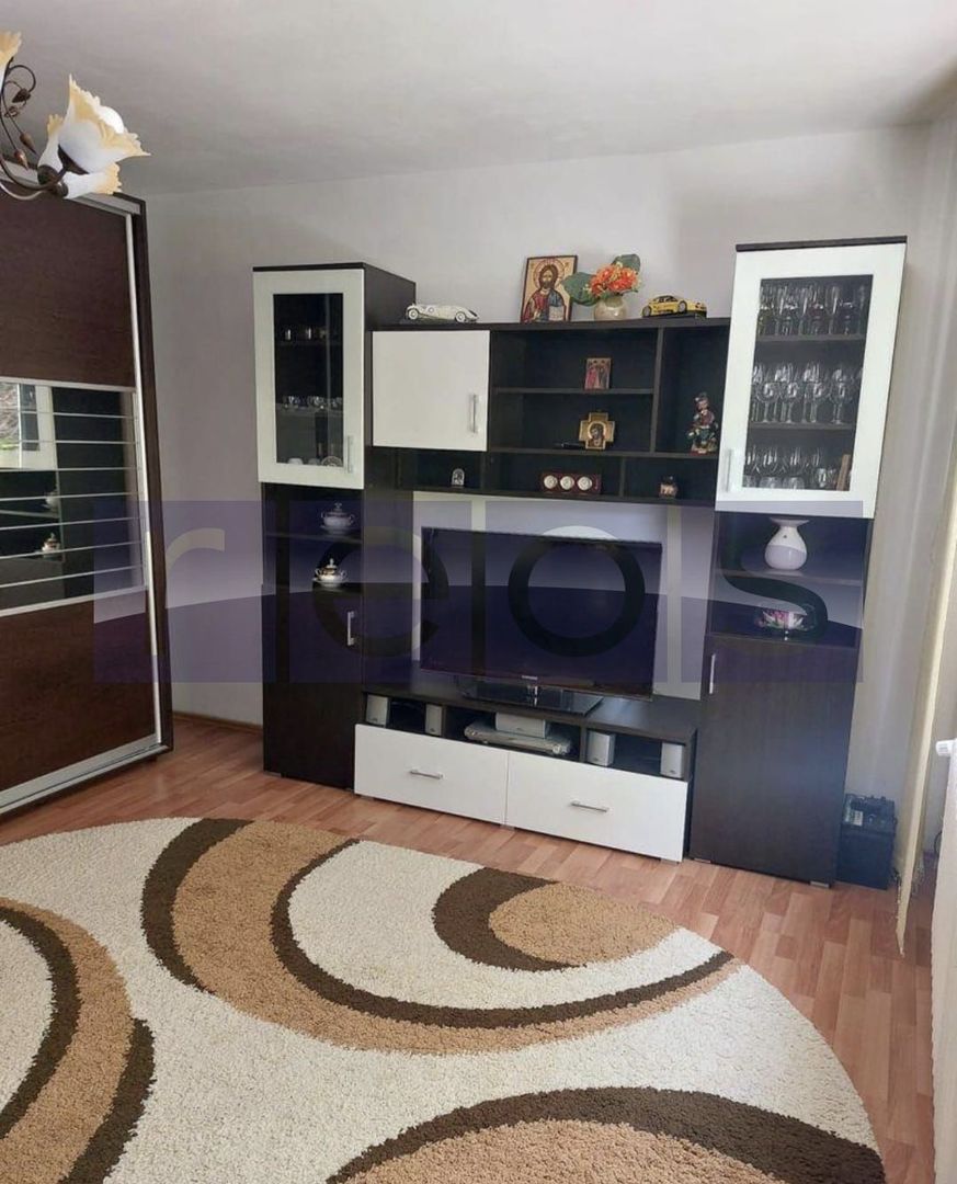 VANZARE 3 CAMERE DECOMANAT NERVA TRAIAN- TIMPURI NOI - Poză 1