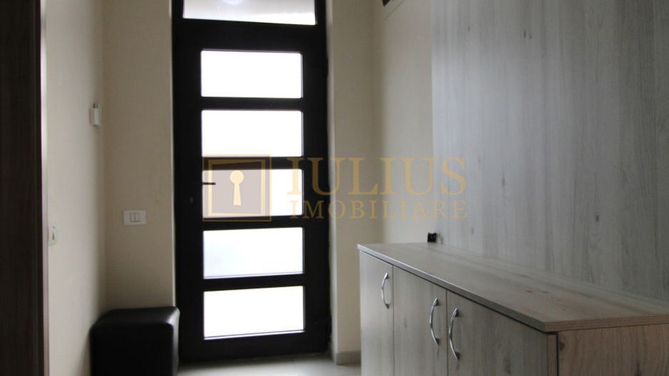 Casa Giroc, 4 camere, 2 bai, curte interioara. - Poză 10