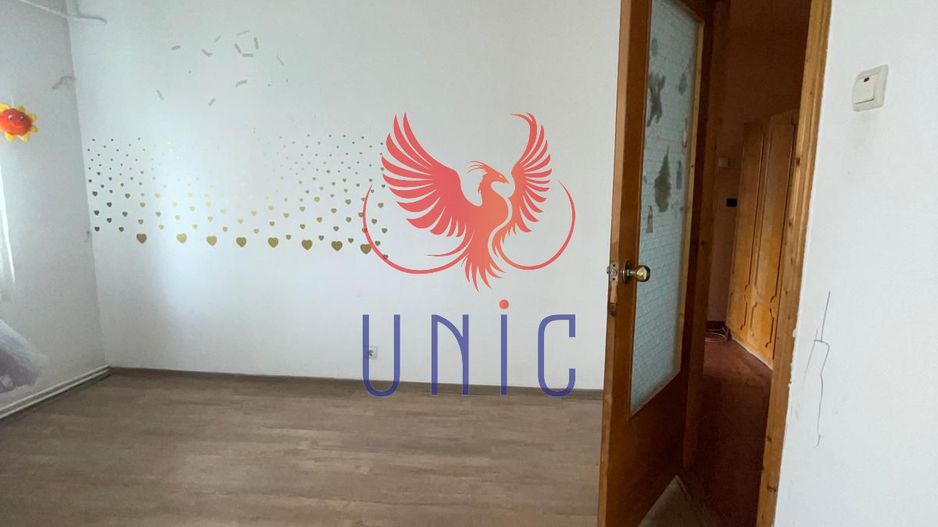 4 camere decomandate, V-uri - 1 Mai - Poză 12